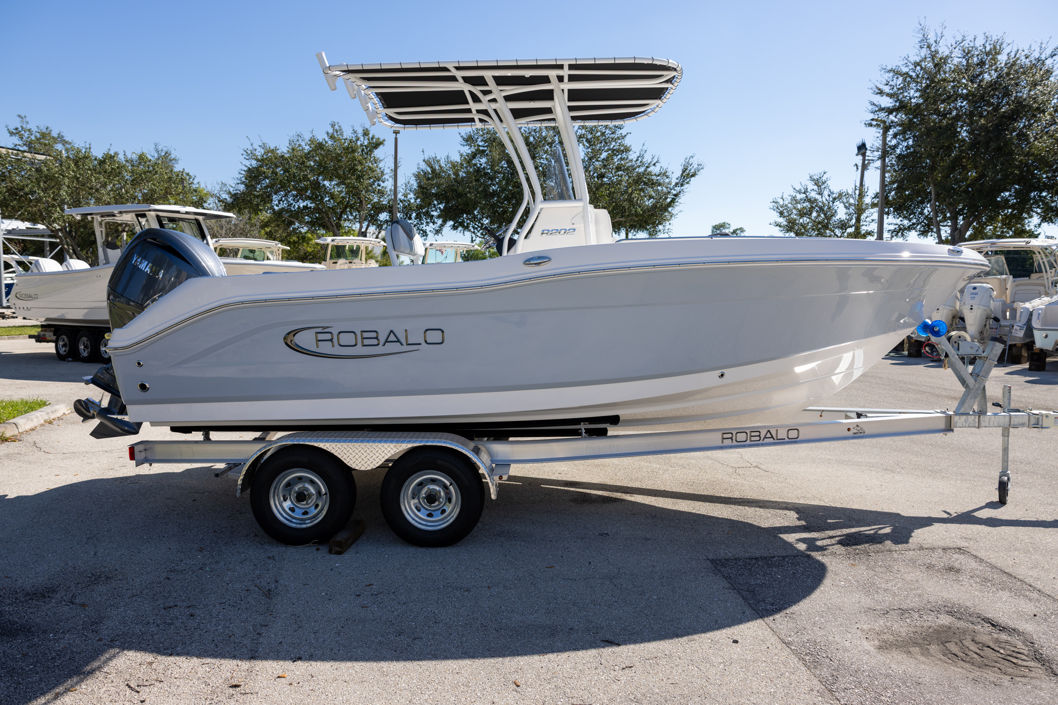 2026 Robalo R202EX 6446