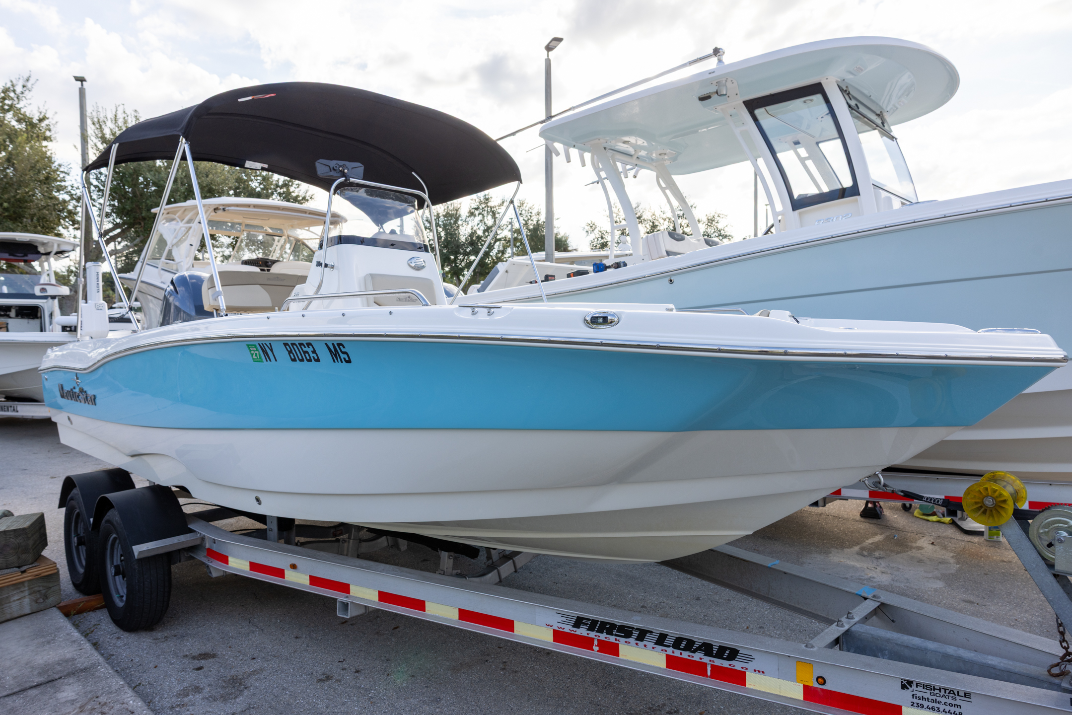 2021 NauticStar 211 Hybrid 6198A